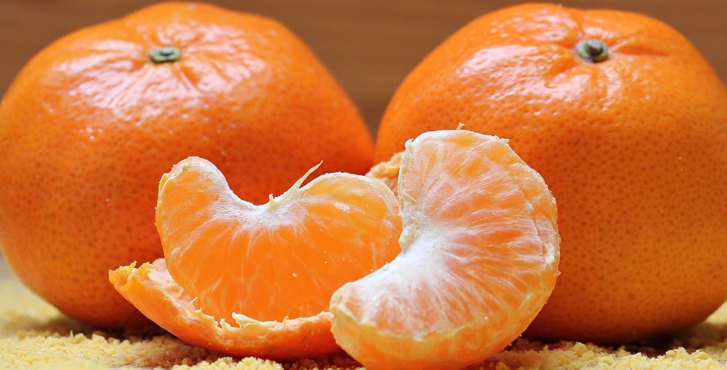 Orangenschäler Mandarinen schälen
